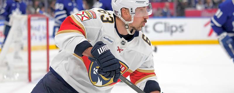 Panthers&#39; Brad Marchand Destroys Sabres&#39; Rasmus Dahlin&#39;s Helmet After Fight