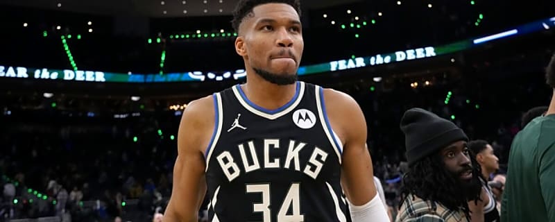 Giannis Antetokounmpo Breaks Silence on Bucks Future With 2-Word Response About Taylor Jenkins Hiring