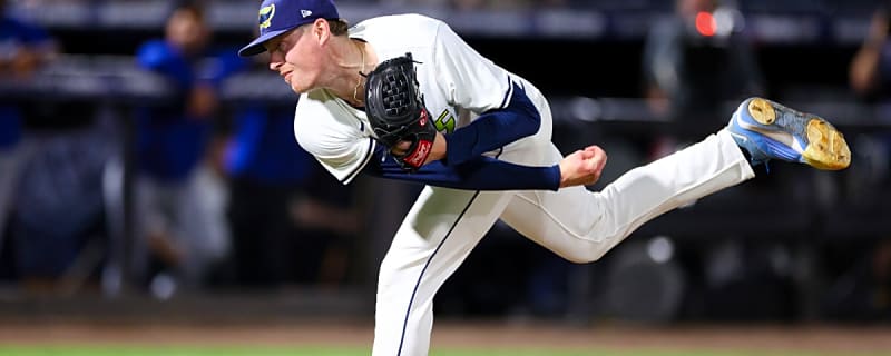 Phillies Trade Idea Solves &#39;Grave&#39; Bullpen Need With Career 76-Save Closer