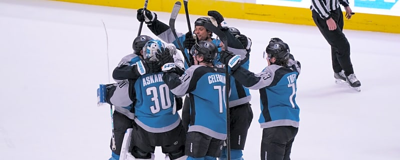 Sharks Defeat Kings 4-3 in Shootout