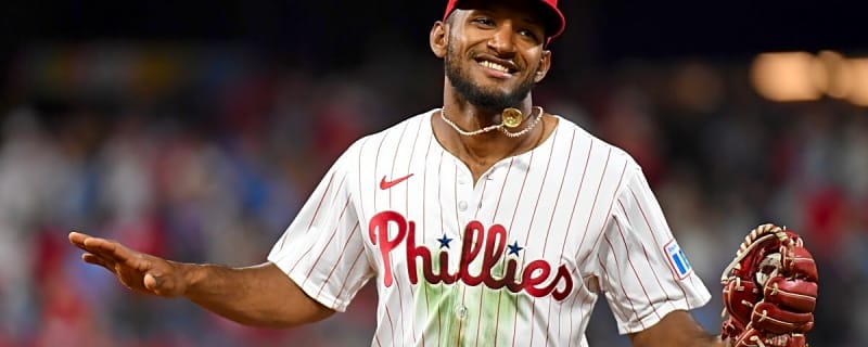 Phillies Linked to Non-Luis Robert Trade to Replace Johan Rojas With All-Star