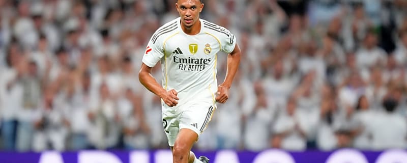 Steven Gerrard Reacts to Trent Alexander-Arnold Backlash After Real Madrid Move: 'I Understand It… What Are You Doing'