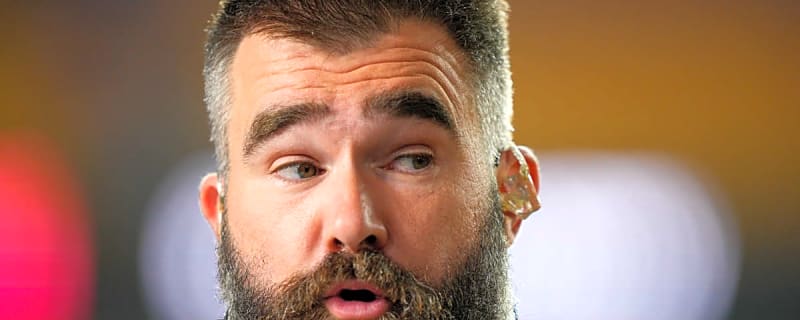 Jason Kelce fiercely defends Kevin Patullo on national television and shifts blame to Eagles players for loss to 49ers