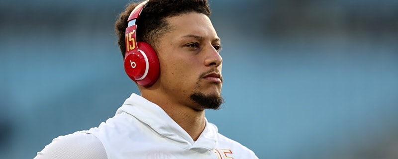 Patrick Mahomes Had a Lot to Say About Maxx Crosby Ahead of Chiefs-Raiders
