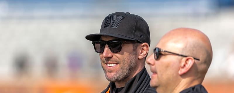 NFL insider says the Commanders are now open to being sellers at NFL trade deadline, with two specific players in mind