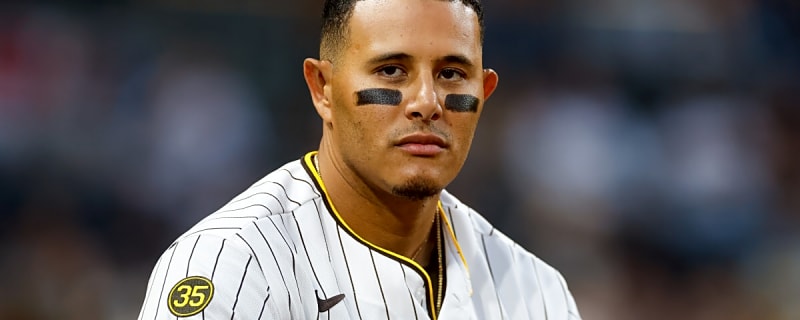 Padres Remove Manny Machado From Lineup Before Pirates Game