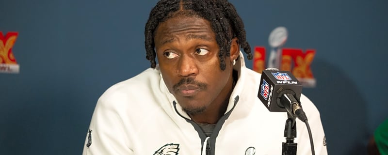 A.J. Brown's former teammate is already recruiting him to leave Eagles and join an AFC Super Bowl contender this offseason