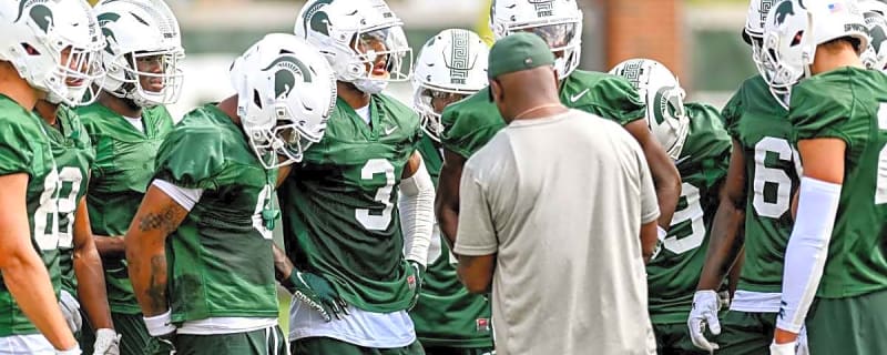 Pair of Freshman Wide Receivers Depart Michigan State Football