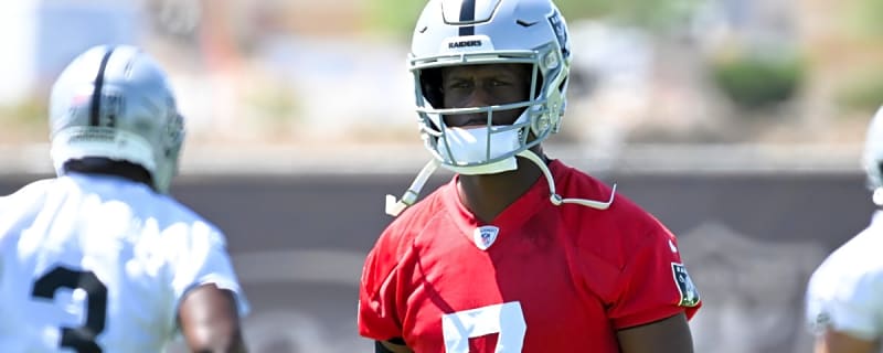 Raiders&#39; Geno Smith Responds to Backlash Over Viral Video