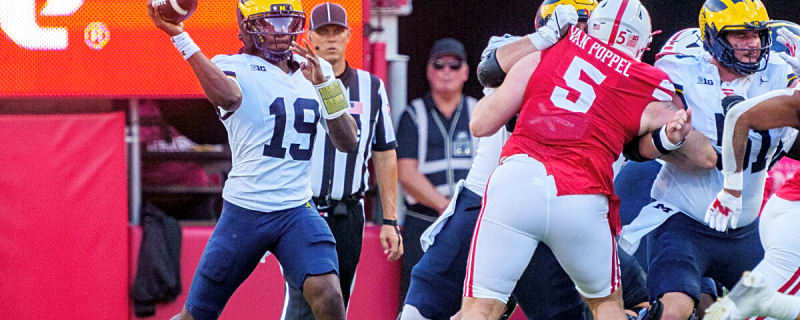 Michigan Wolverines key position room clear weak link of team and they are limiting the ceiling of the offense