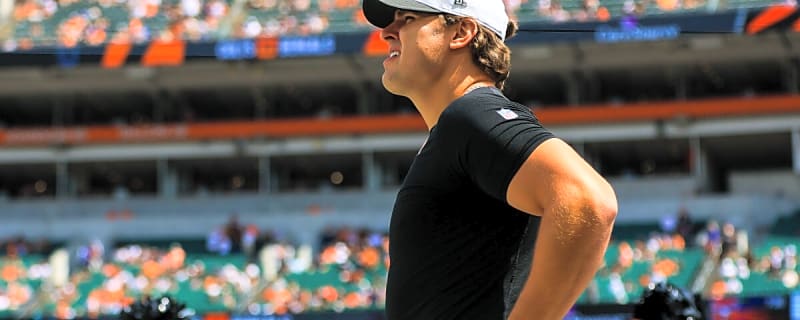 Bears can’t afford to repeat past mistakes as buzz grows around a top free agent already being linked to Chicago