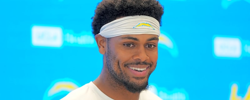 5 wide receivers the Los Angeles Chargers could sign during rookie Tre Harris&#39; holdout as training camp begins for Jim Harbaugh&#39;s team