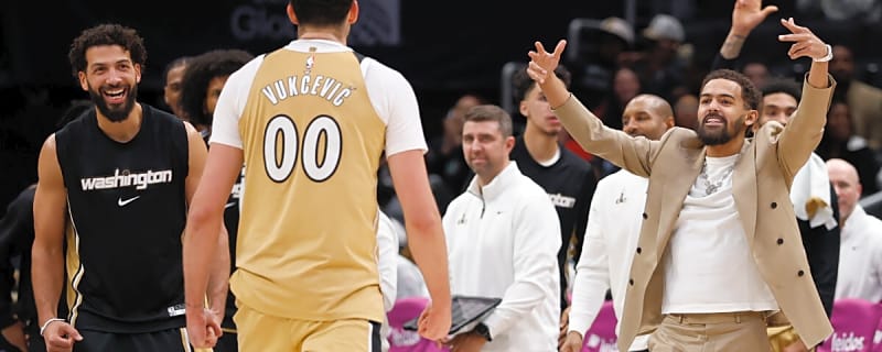 Trae Young's Message to Anthony Davis Includes Throwback Photo