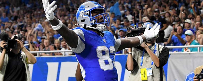 Lions make 5 roster moves ahead of matchup with the Eagles, rookie could be changing positions