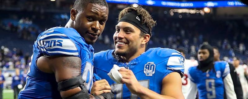 Browns Sign DE to 90-Man Roster Ahead of NFL Draft