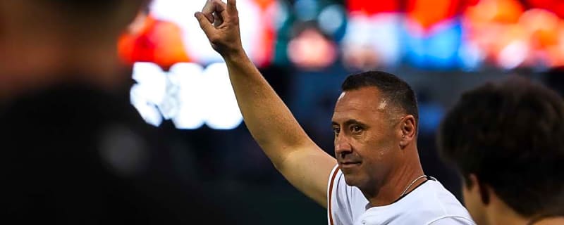 Texas Reportedly Has &#39;Work&#39; to Do to Land Son of Program Legend