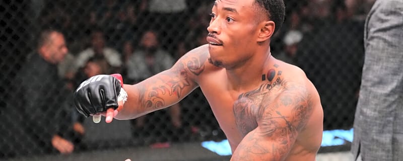 UFC Knockout of the Year? Elijah Smith Pulls Off Rampage-esque Powerbomb at UFC Vegas 109 (Video)