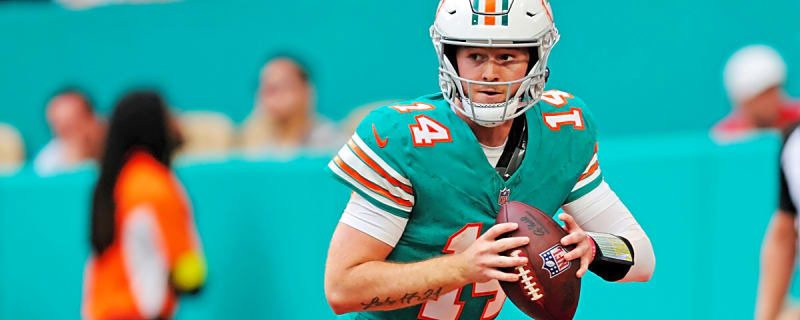 Quinn Ewers' next test is a Bucs defense that's more bark than bite and it paves the way for a potential Dolphins upset