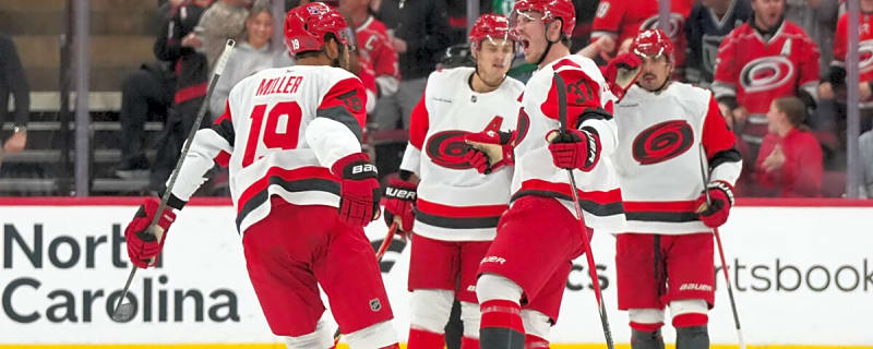 Hurricanes Win 3rd Straight Game After Defeating Sabres 6-3