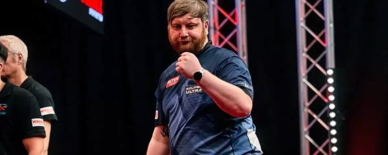 'Was either quit or be sacked': Cameron Menzies giving full-time darting dream two years after quitting plumbing job