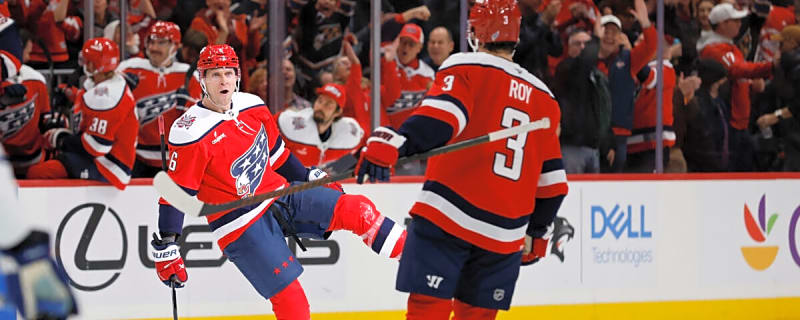 Capitals’ Chychrun Nets Late Game-Winning Goal in 4-2 Victory Over Maple Leafs