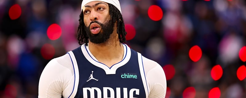 Mavericks Urged to Make Blockbuster Anthony Davis Trade This Offseason