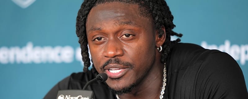 A.J. Brown Sends Message to Fantasy Football Owners Before Eagles’ Game Against Lions