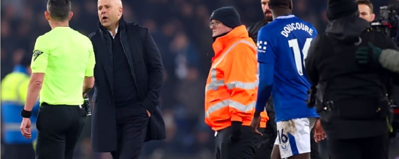 Ex-PGMOL chief cites Liverpool example in calling for Howard Webb to address ‘unfairness’