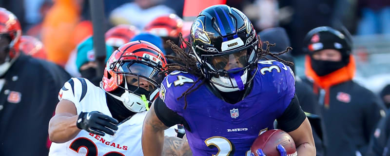 What RB Keaton Mitchell addition does for Chargers