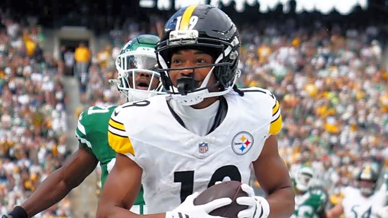Steelers May Choose To Hold Off On New Acquisition Despite Brutal Injury To Key Playmaker