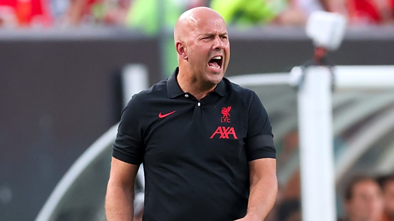 Liverpool begins Premier League season in style