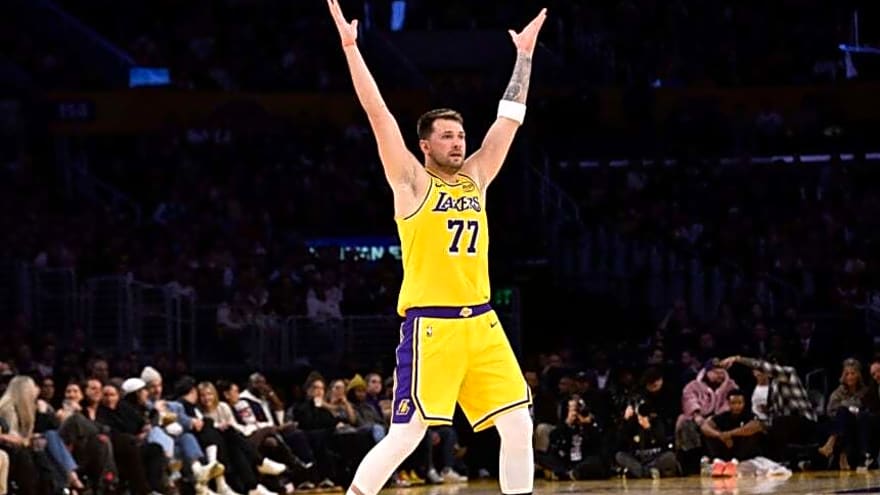 Luka Dončić scores 38 points as Lakers beat Clippers 125-122 to improve to 34-21