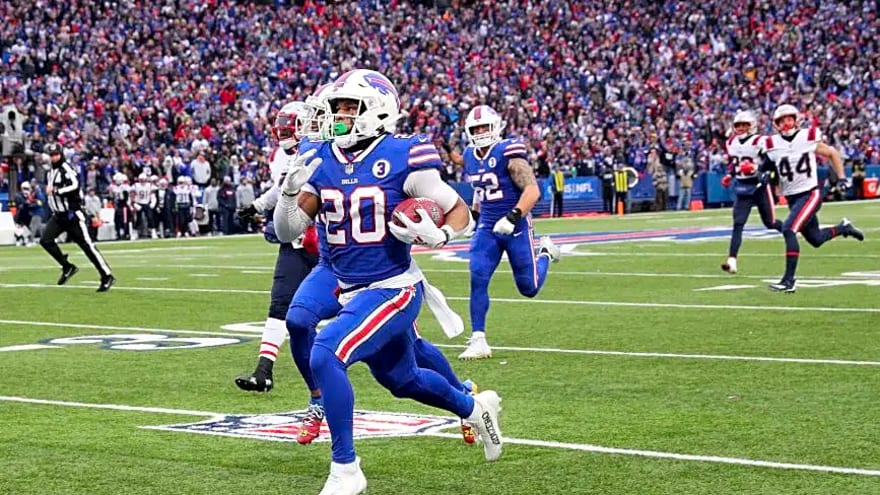 New Chicago Bears running back free agent option emerges amid injury return