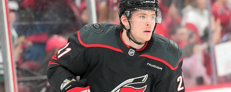 Hurricanes’ Alexander Nikishin cleared to play ahead of Game 3 vs. Flyers