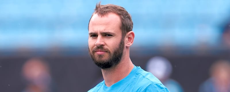 Panthers release ex-Pro Bowl WR before playoffs