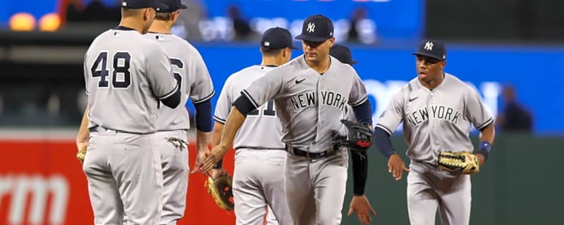 'Fill Those Holes': Yankees’ Legend Exposes a Major Roster Problem New York Must Fix
