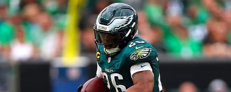Eagles' Saquon Barkley exits game against Rams with hamstring injury