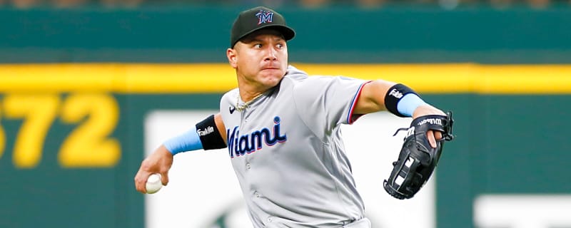 Avisail Garcia Announces Retirement