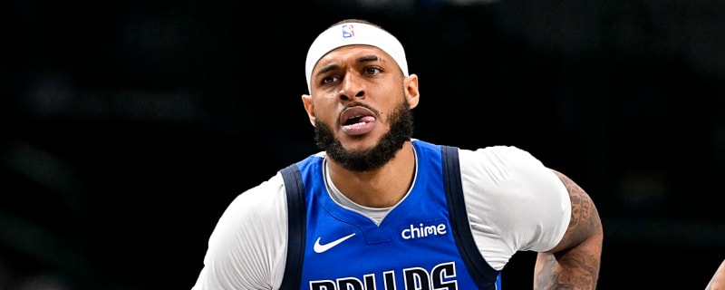 Mavericks center to miss multiple weeks with injury