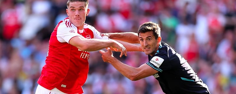 Gyokeres handed striker blueprint as Walcott reveals Arsenal’s gold standard