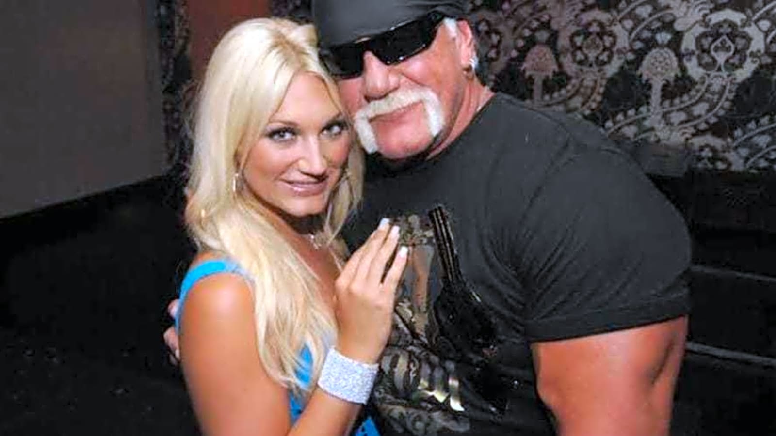 Police Investigate Possible Medical Malpractice in Hulk Hogan&#39;s Death