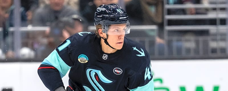 Kraken defenseman out 6-8 weeks with upper-body injury