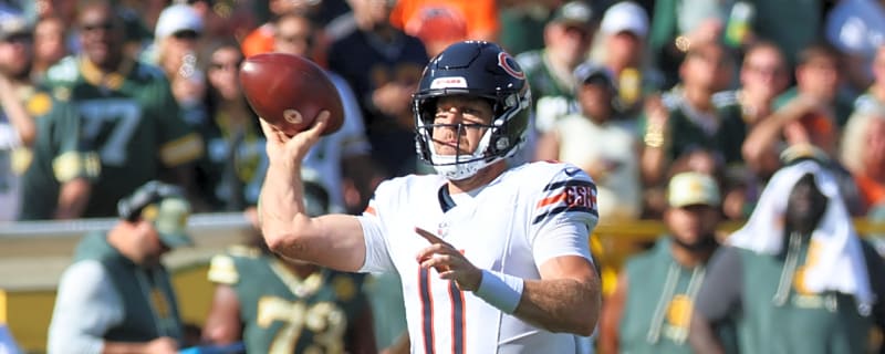 Case Keenum warns Bears after blowout loss, Ben Johnson addresses recovery of Caleb Williams