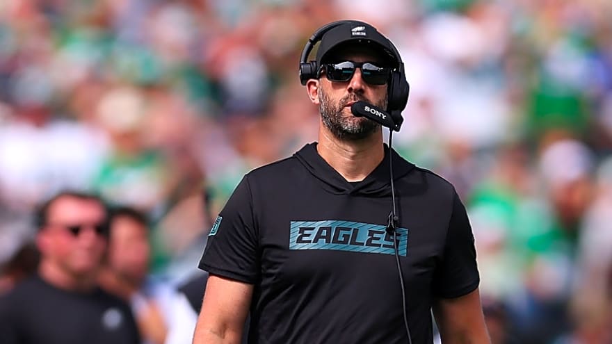 Eagles' Sirianni shoots down coaching conspiracy theory