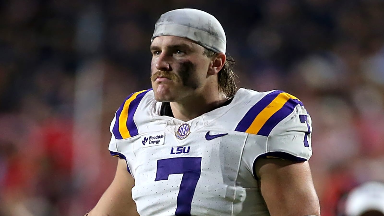 Notable injury update emerges on LSU LB Whit Weeks