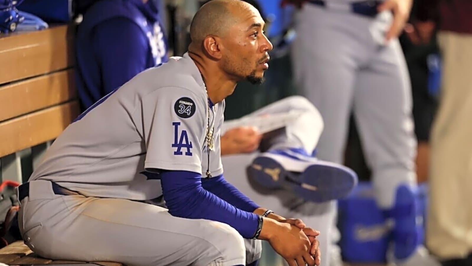  Mookie Betts Has Private Meeting With Andrew Friedman & Dave Roberts