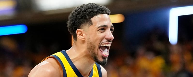 Which players are excelling and disappointing midway through NBA Finals?