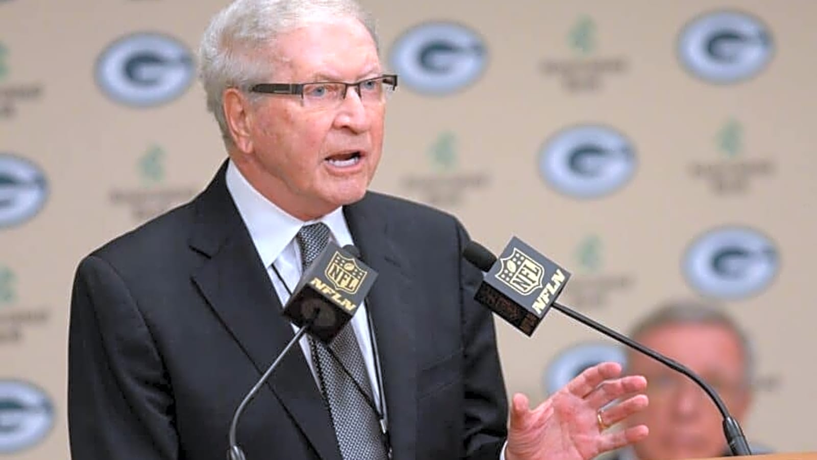 Legendary Packers executive Bob Harlan passes away at 89