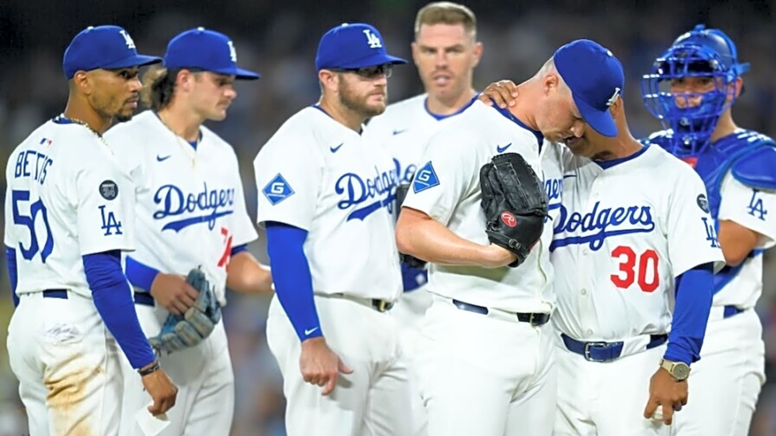 Dave Roberts Remains Confident In Dodgers Bullpen