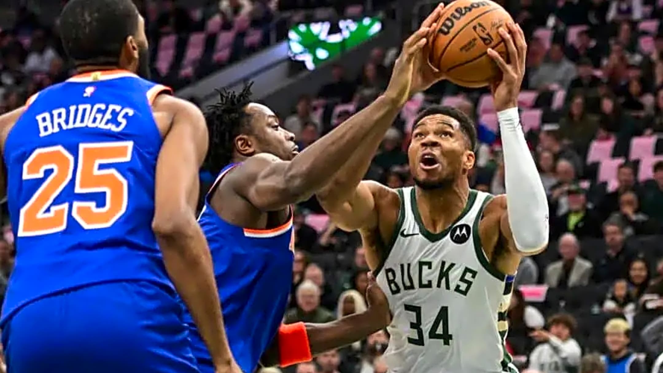 Giannis Antetokounmpo refocuses Bucks with epic night against rumor-linked Knicks
